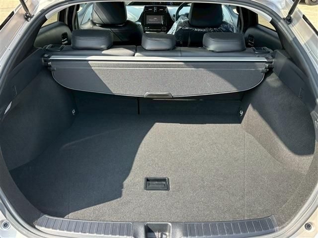 TOYOTA PRIUS 2016 Image 31