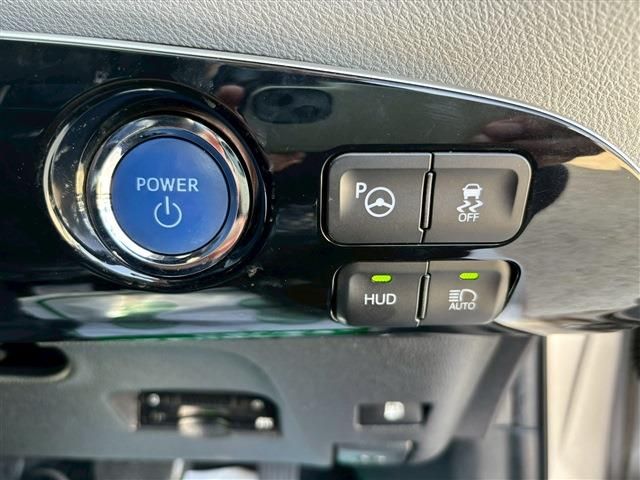 TOYOTA PRIUS 2016 Image 31