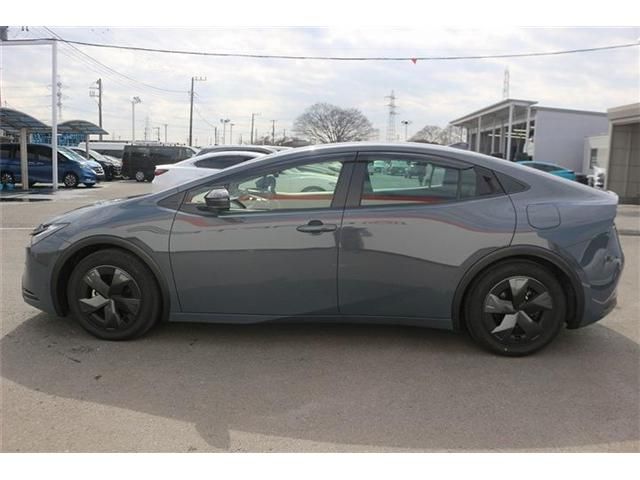 TOYOTA PRIUS 2025 Image 31