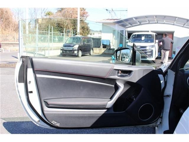 SUBARU BRZ 2017 Image 31