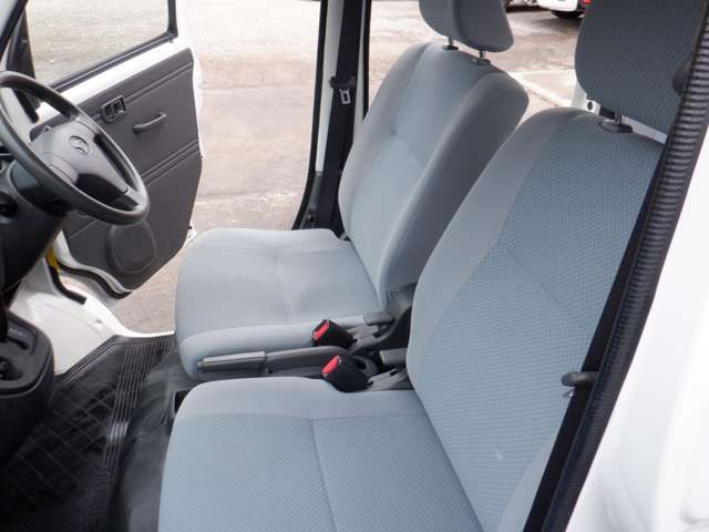 DAIHATSU HIJET DECKVAN 4WD 2015 Image 31