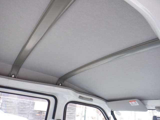 DAIHATSU HIJET DECKVAN 4WD 2015 Image 31