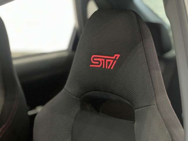 SUBARU IMPREZA WRX 2013 Image 31