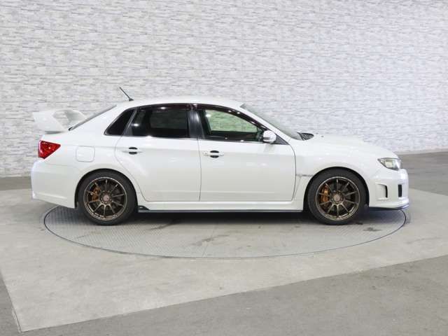 SUBARU IMPREZA WRX 2013 Image 31