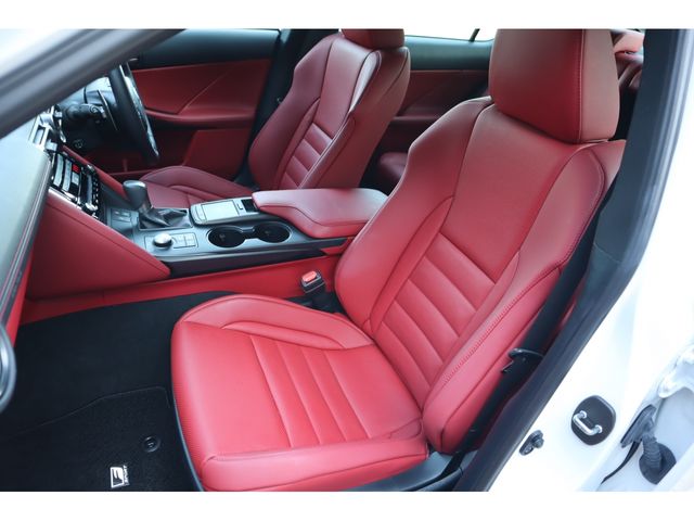 TOYOTA LEXUS IS300H 2023 Image 31