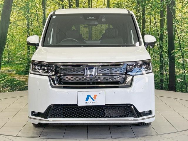 HONDA STEPWAGON E:HEV SPAD 2023 Image 31