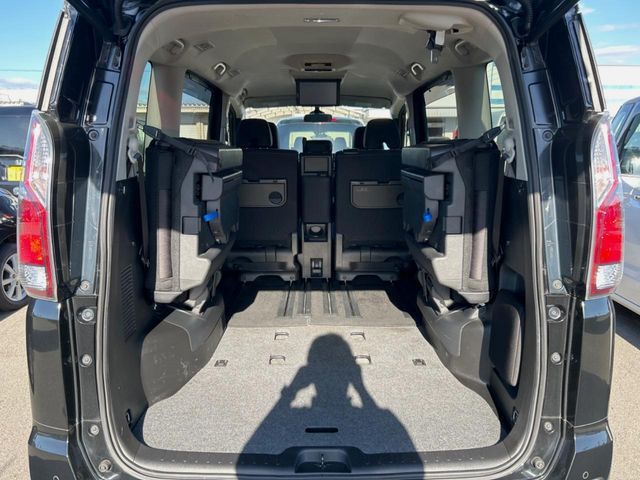 NISSAN SERENA  S-HYBRID 2017 Image 31