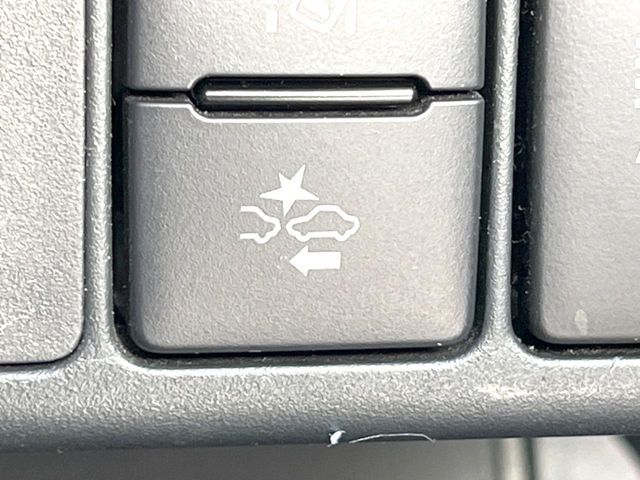 TOYOTA AQUA 2017 Image 31