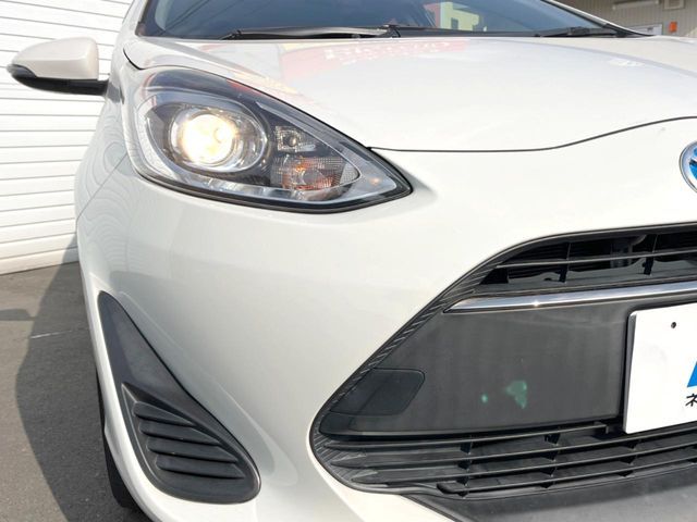 TOYOTA AQUA 2017 Image 31