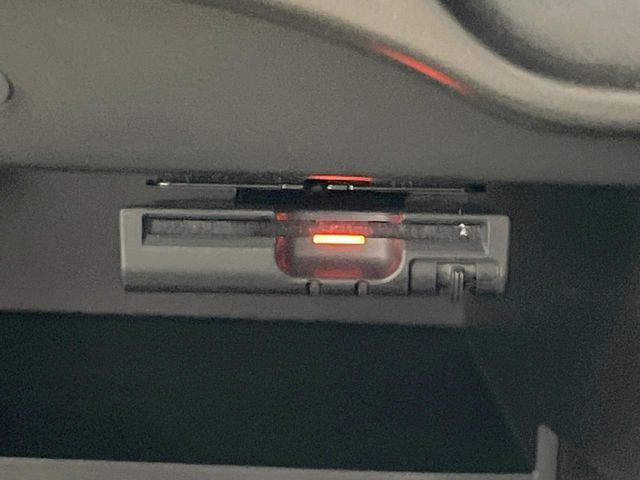 NISSAN NOTE 2015 Image 31