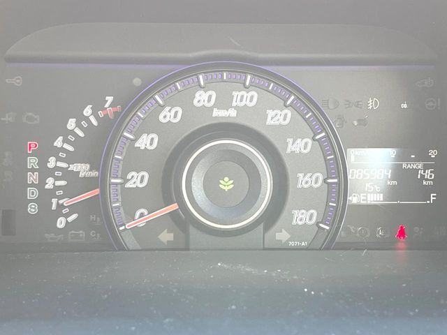 HONDA STEPWAGON SPADA 2010 Image 31