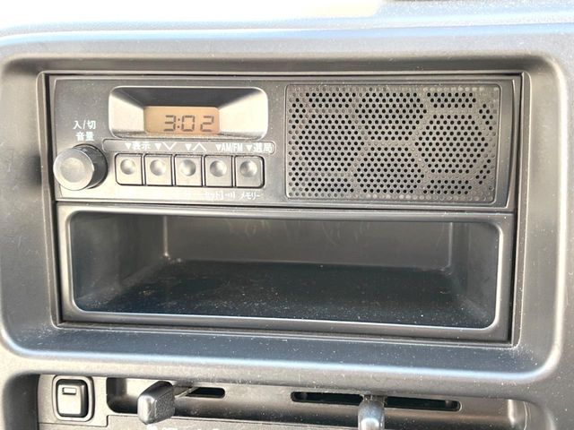 DAIHATSU HIJET TRUCK 2012 Image 31