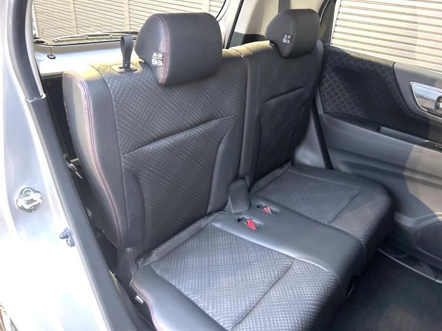 HONDA N-WGN CUSTOM 2015 Image 31