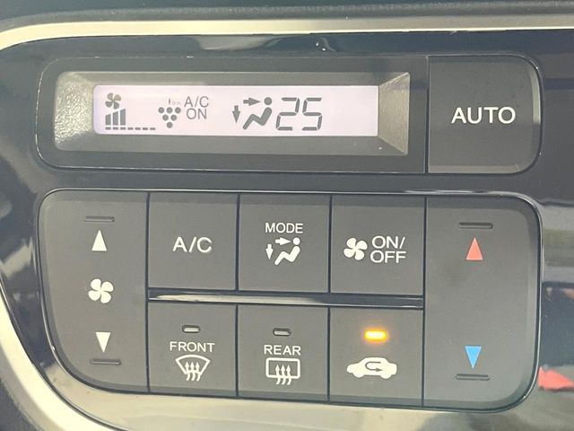 HONDA N BOX CUSTOM 2015 Image 31