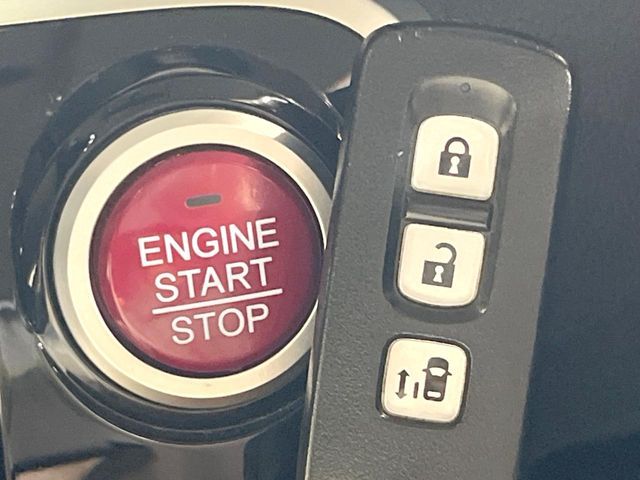 HONDA N BOX CUSTOM 2015 Image 31