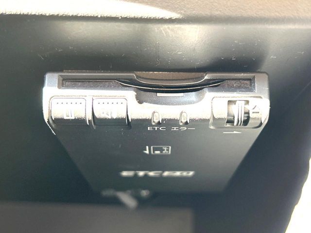 NISSAN NOTE 2017 Image 31