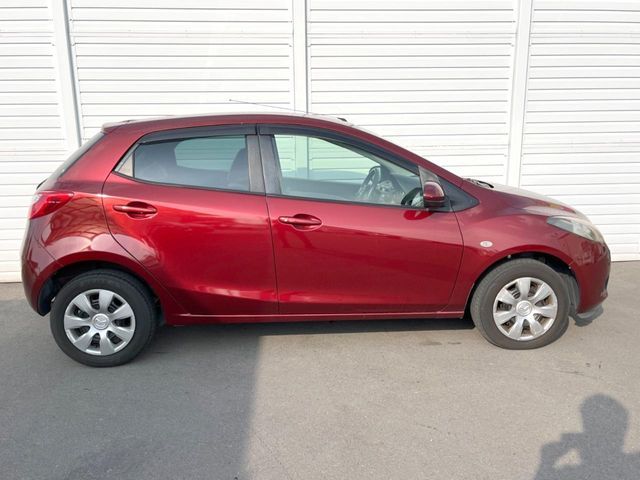 MAZDA DEMIO 2011 Image 31