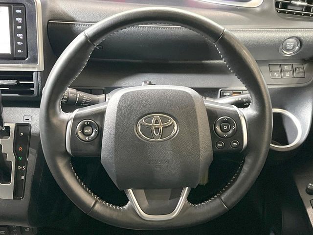 TOYOTA SIENTA 2021 Image 31