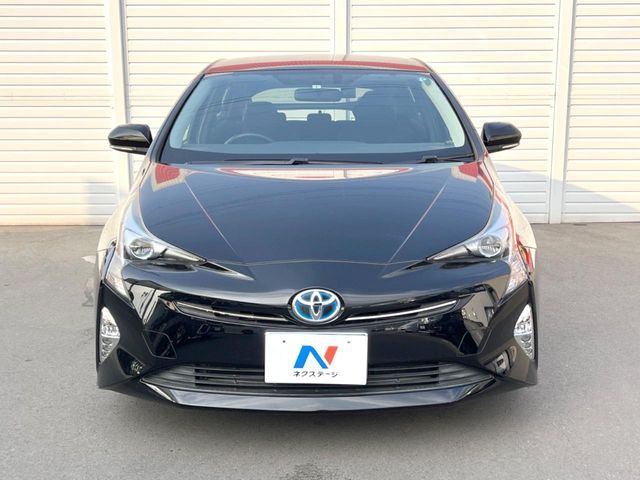 TOYOTA PRIUS 2017 Image 31