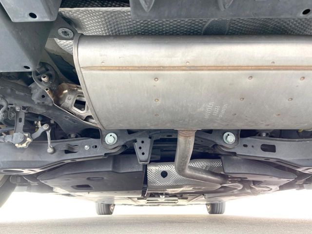 TOYOTA PRIUS 2017 Image 31