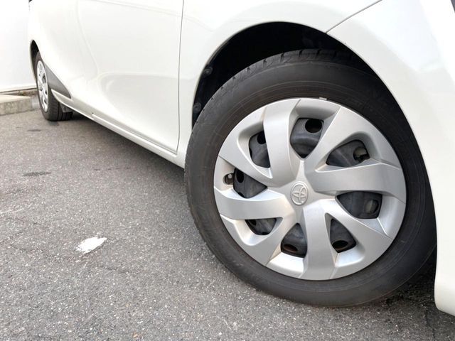 TOYOTA SIENTA HYBRID 2017 Image 31