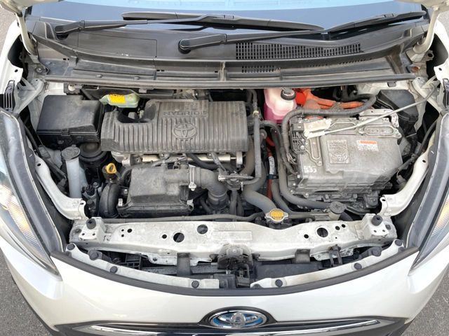 TOYOTA SIENTA HYBRID 2017 Image 31