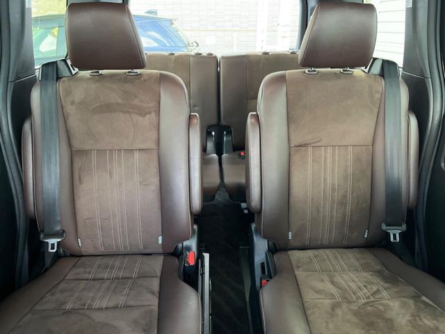 TOYOTA ESQUIRE 2018 Image 31