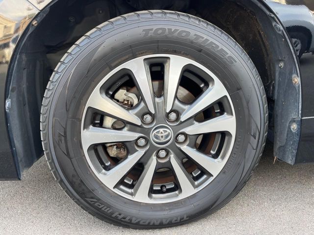 TOYOTA ESQUIRE 2018 Image 31