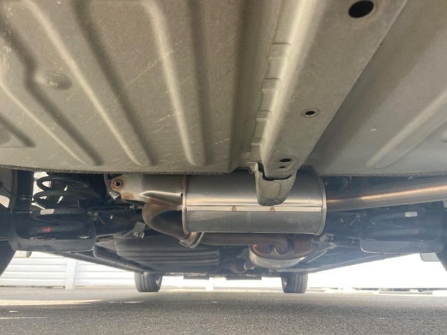 TOYOTA ESQUIRE 2018 Image 31