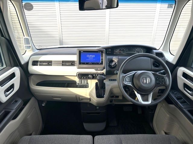 HONDA N BOX 2018 Image 31