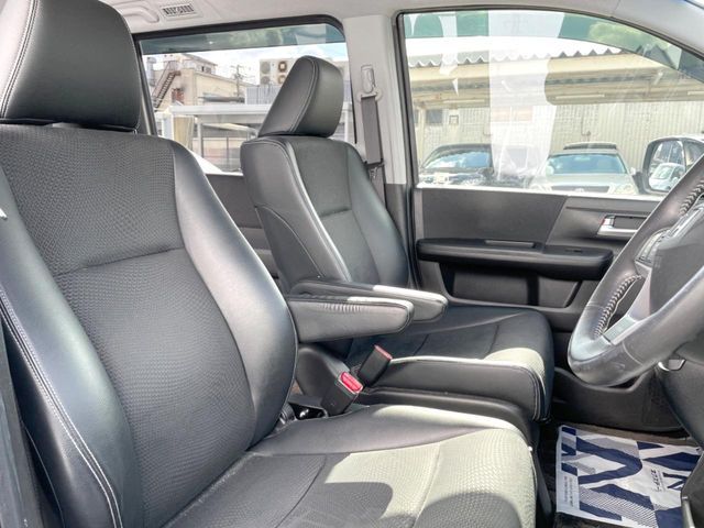 HONDA STEPWAGON SPADA 2013 Image 31