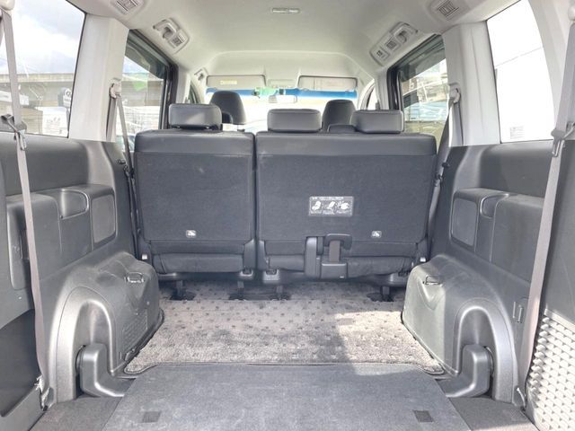 HONDA STEPWAGON SPADA 2013 Image 31