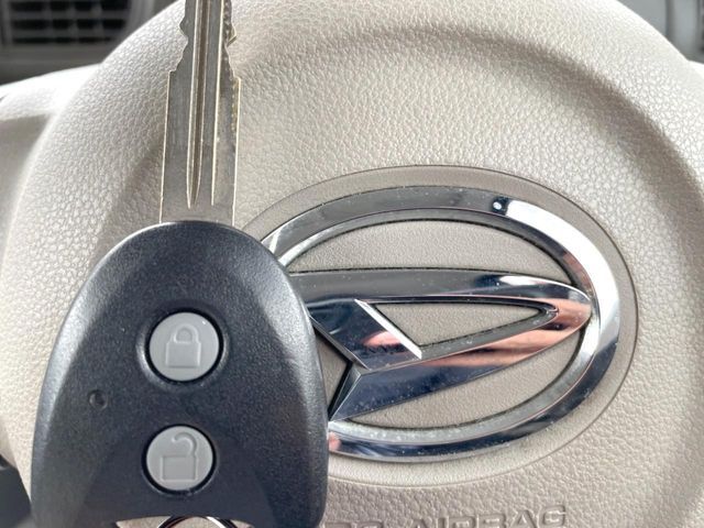 DAIHATSU TANTO 2014 Image 31