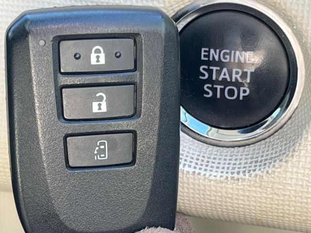 TOYOTA SPADE 2015 Image 31