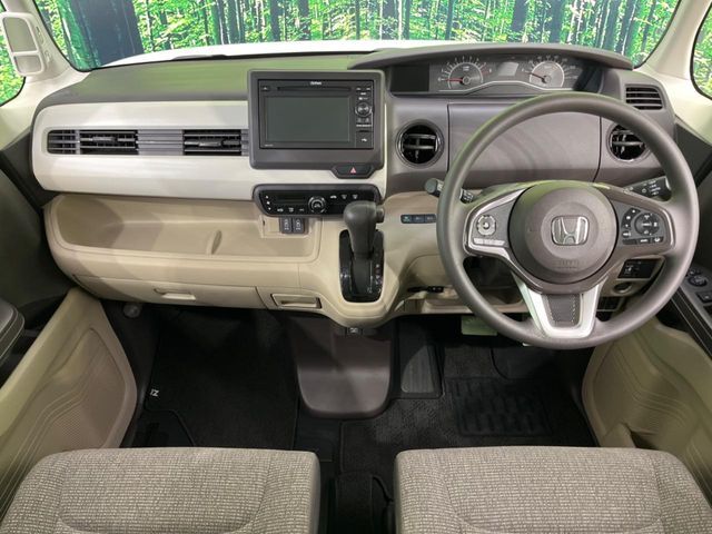 HONDA N BOX 2017 Image 31