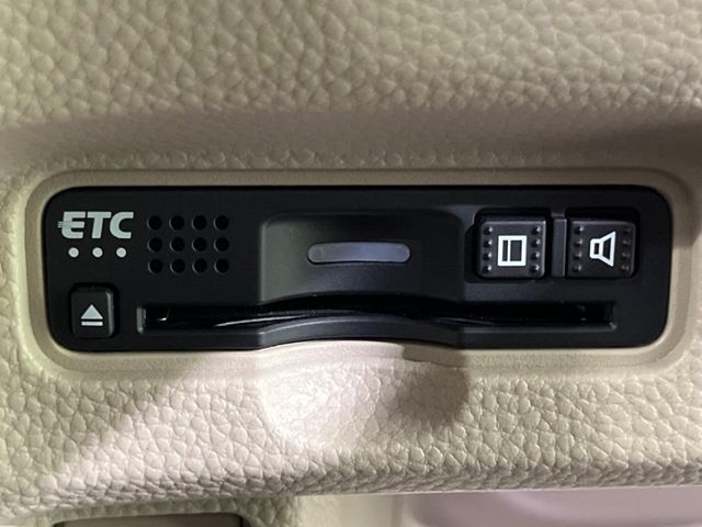 HONDA N BOX 2017 Image 31