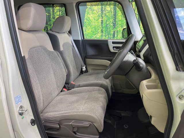 HONDA N BOX 2017 Image 31