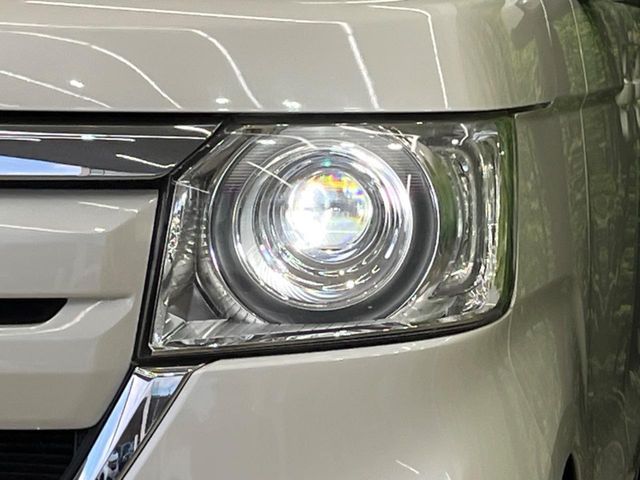 HONDA N BOX 2017 Image 31