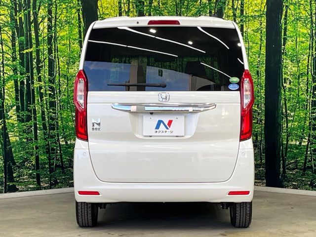 HONDA N BOX 2017 Image 31