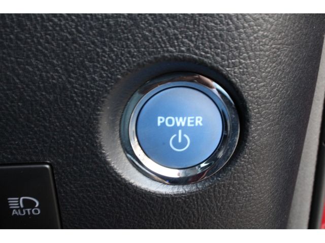 TOYOTA ALPHARD HYBRID 4WD 2019 Image 31