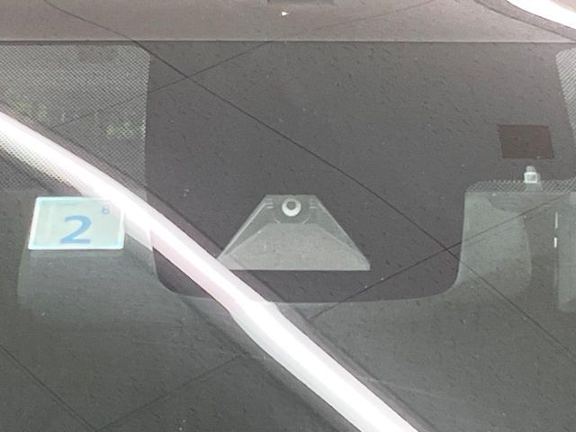 TOYOTA PRIUS 2017 Image 31