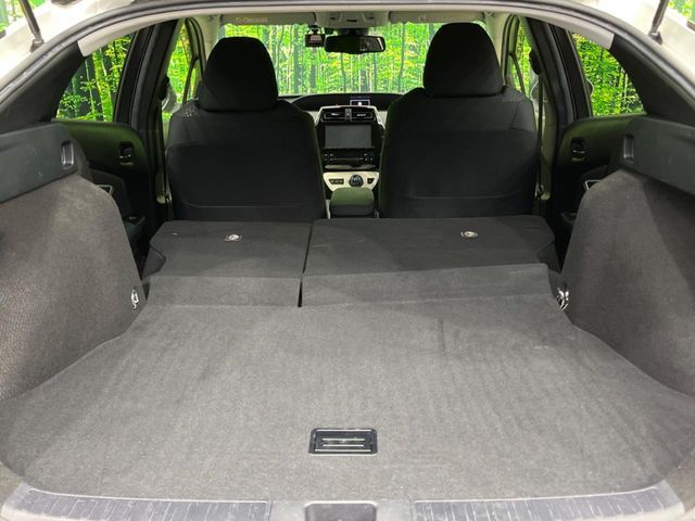 TOYOTA PRIUS 2017 Image 31