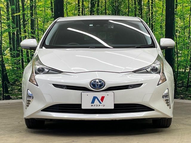TOYOTA PRIUS 2017 Image 31