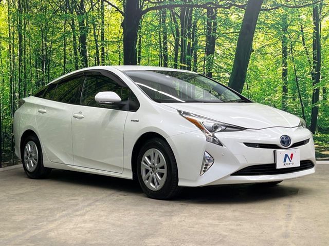 TOYOTA PRIUS 2017 Image 31