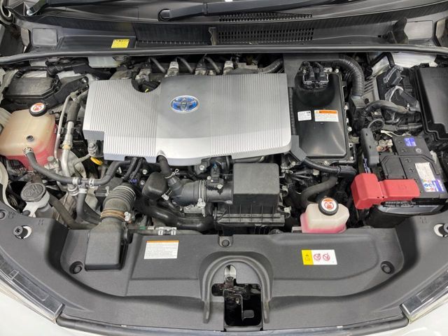 TOYOTA PRIUS 2017 Image 31