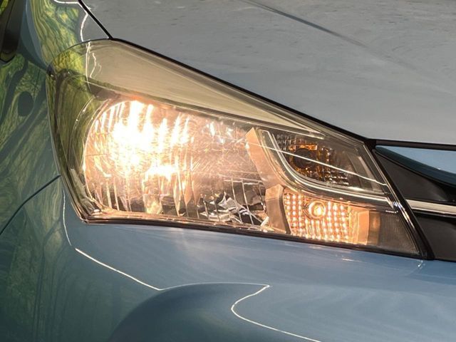 TOYOTA VITZ 2014 Image 31