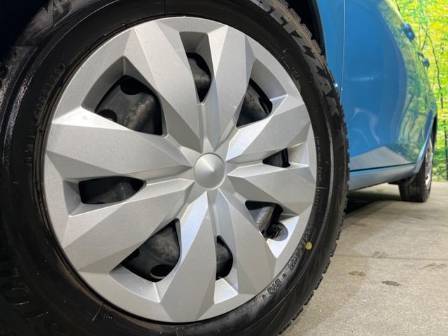 TOYOTA VITZ 2014 Image 31