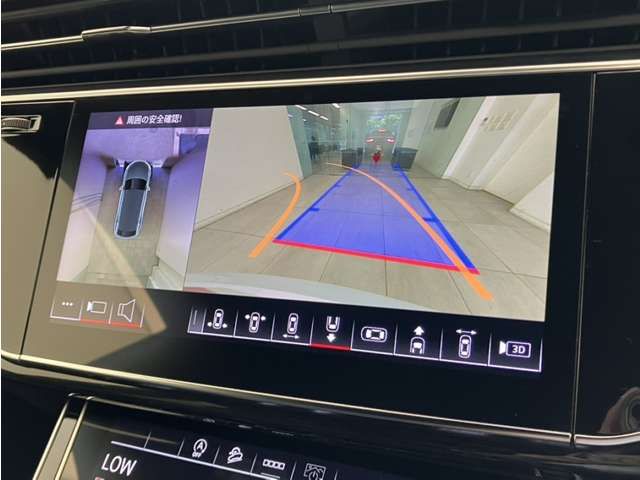 AUDI Q8 2024 Image 31