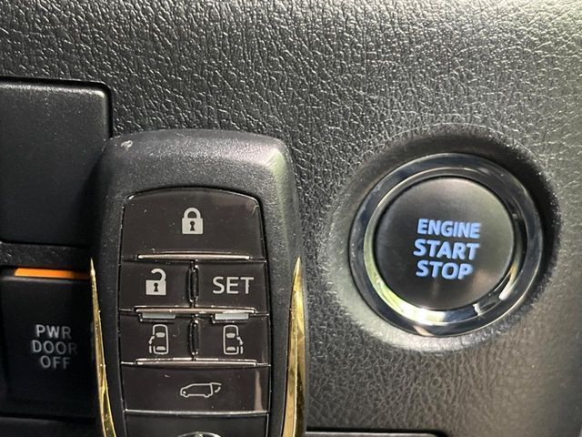 TOYOTA VELLFIRE 2016 Image 31