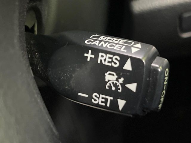 TOYOTA CROWN SEDAN HYBRID 2015 Image 31